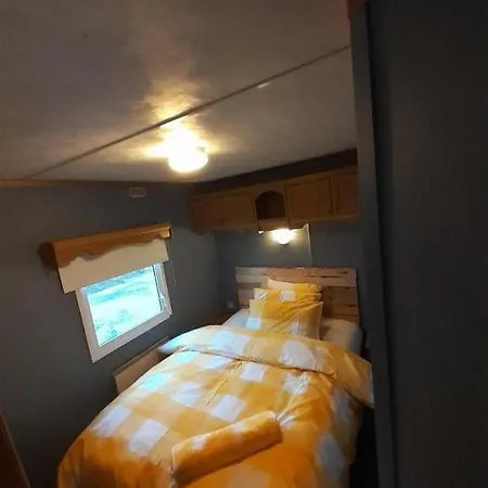 Big Sky Oceanview Retreat - Sleeps 6 Drumaville